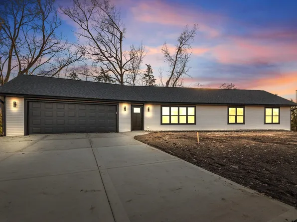 2039 Lone Grove Ave, Green Bay, WI 54303