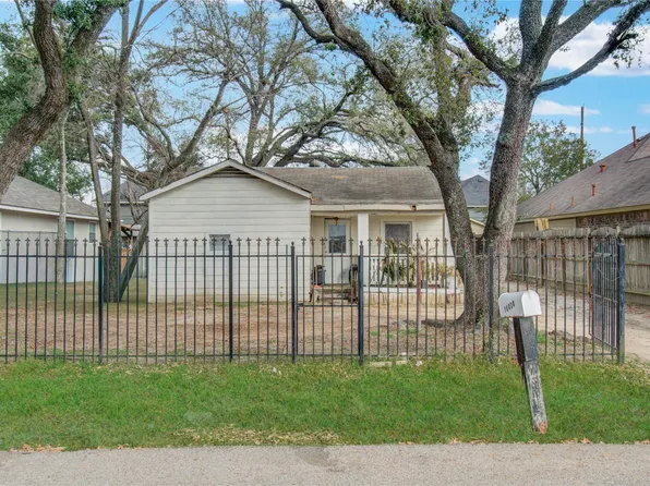 10038 Bamboo Rd, Houston, TX 77041