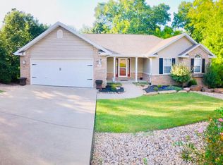 3 Webb Ln, Bella Vista, AR 72714
