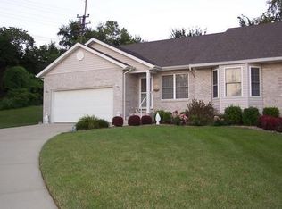 165 Rolling Oaks Dr, Collinsville, IL 62234