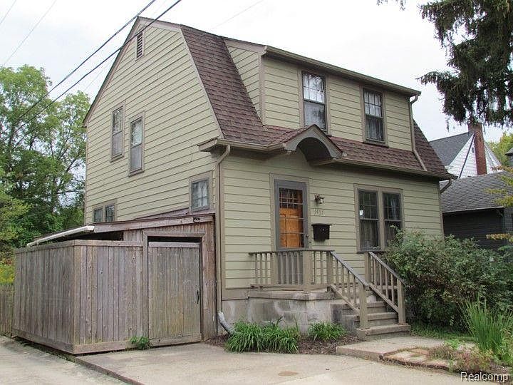1st image of 1407 Charlton Ave