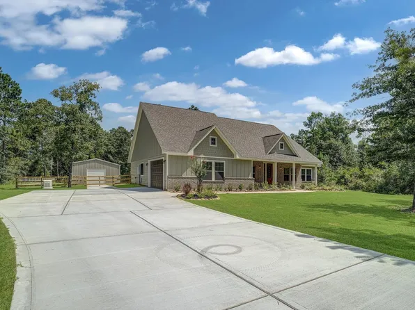 347 Iron Horse Rd, Willis, TX 77378