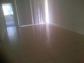 4th image of 4733 NW 97th Ct