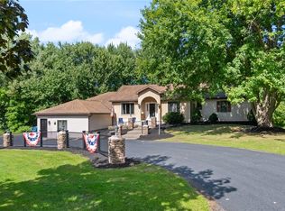 6246 Lake Ave, Wolcott, NY 14590