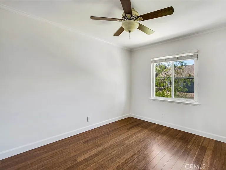 2407 Richmond Way — Photo 10