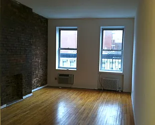 Rented by Acacia Realty