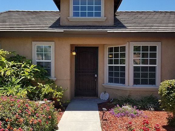 5th image of 805 Alpine Ct #M
