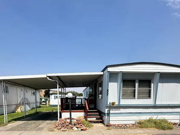 200 SW D St Unit 32, Madras, OR 97741