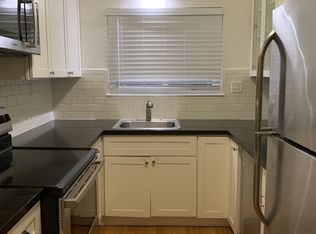 875 University Ave, Palo Alto, CA 94301