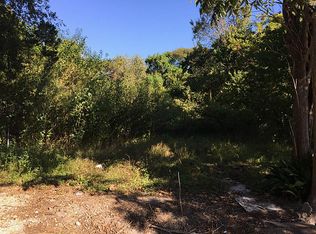824 Rosie St, Houston, TX 77091