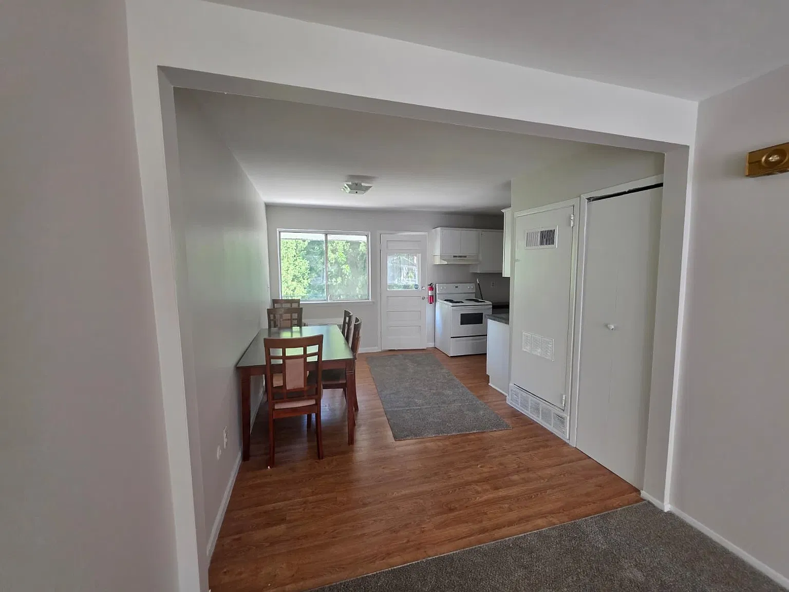1 bed, 750 sqft, $845 — Photo 2