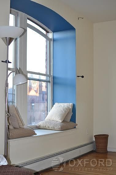 2nd image of 202 Lenox Ave APT 2