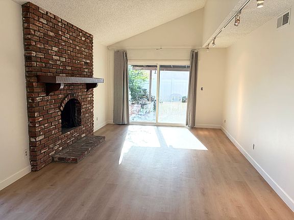 2nd image of 13045 Thoroughbred Way