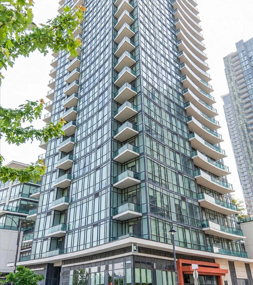 3 bed, $2,900 — Photo 1