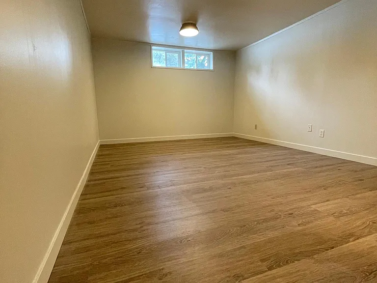 250 Central Ave — Photo 14