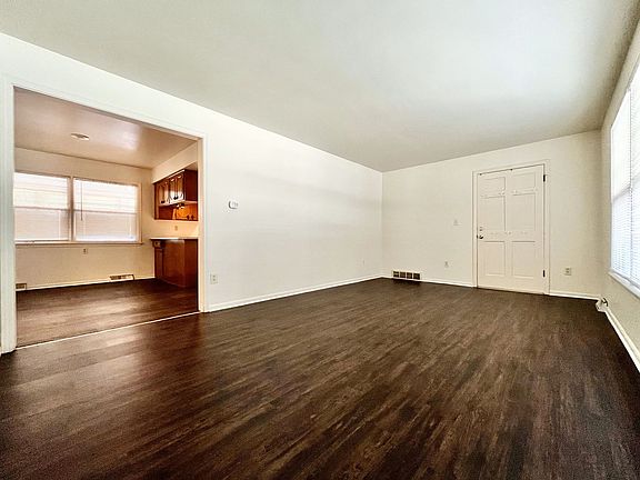 4th image of 2413 Avon Ave SW APT 1