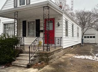 2128 Lowell Ave, Springfield, IL 62704