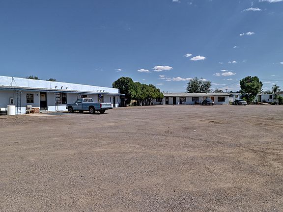 2nd image of 1907 W Picacho Ave