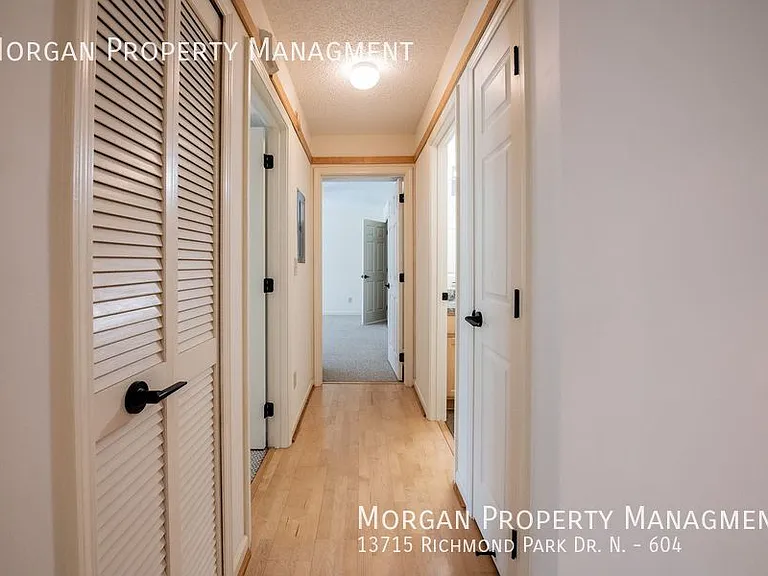 13715 Richmond Park Dr N #604 — Photo 16