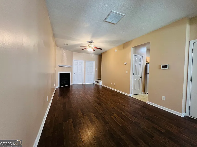 340 Dressage Ct — Photo 5