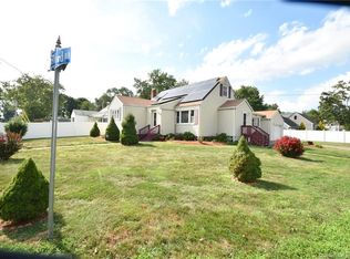 12 Elmsford Rd, Bridgeport, CT 06606