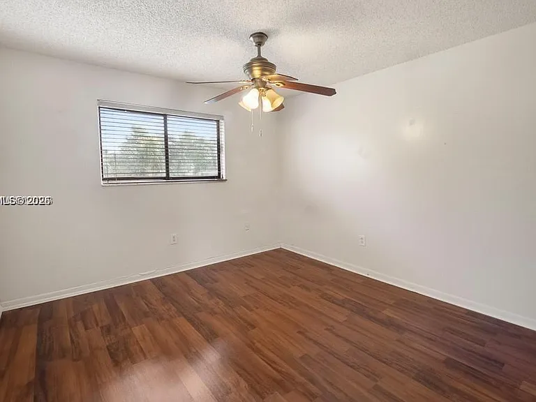 14251 SW 107th Ter — Photo 40