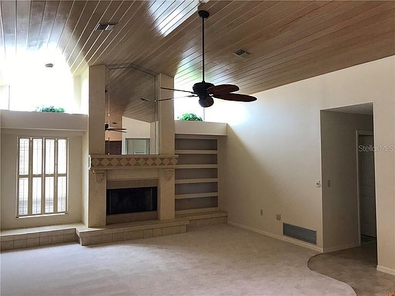 5th image of 908 S Doral Ln