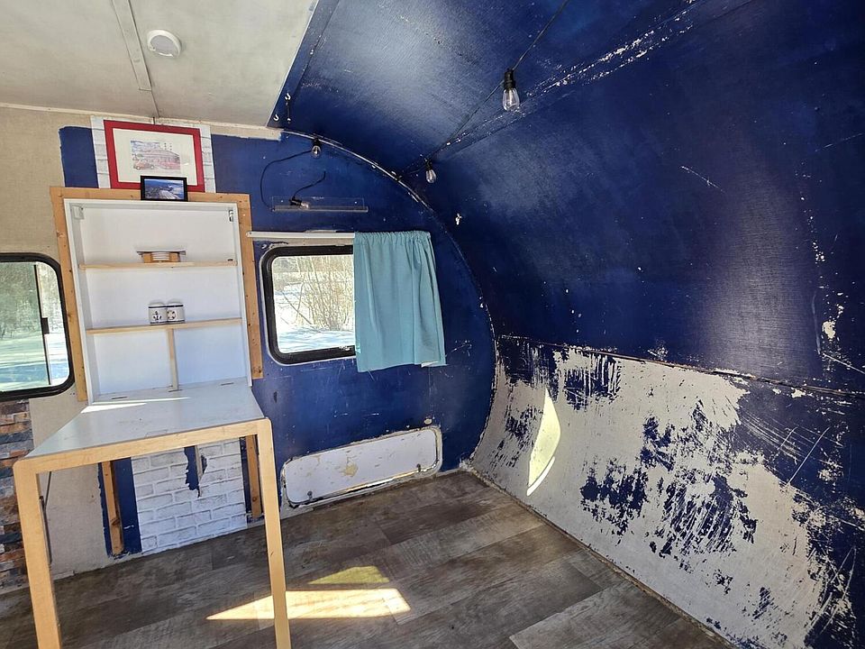 13th image of this home