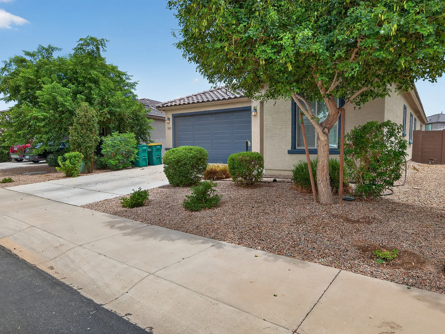 4 bed, 1901 sqft, $1,800 — Photo 3