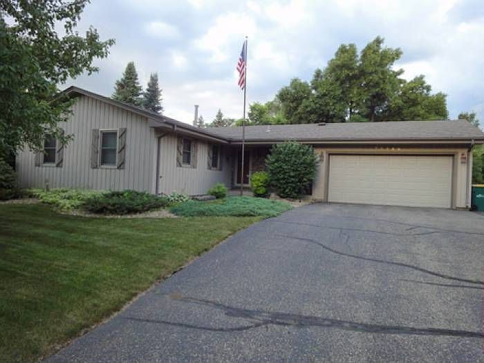 2nd image of 10524 Blaisdell Cir