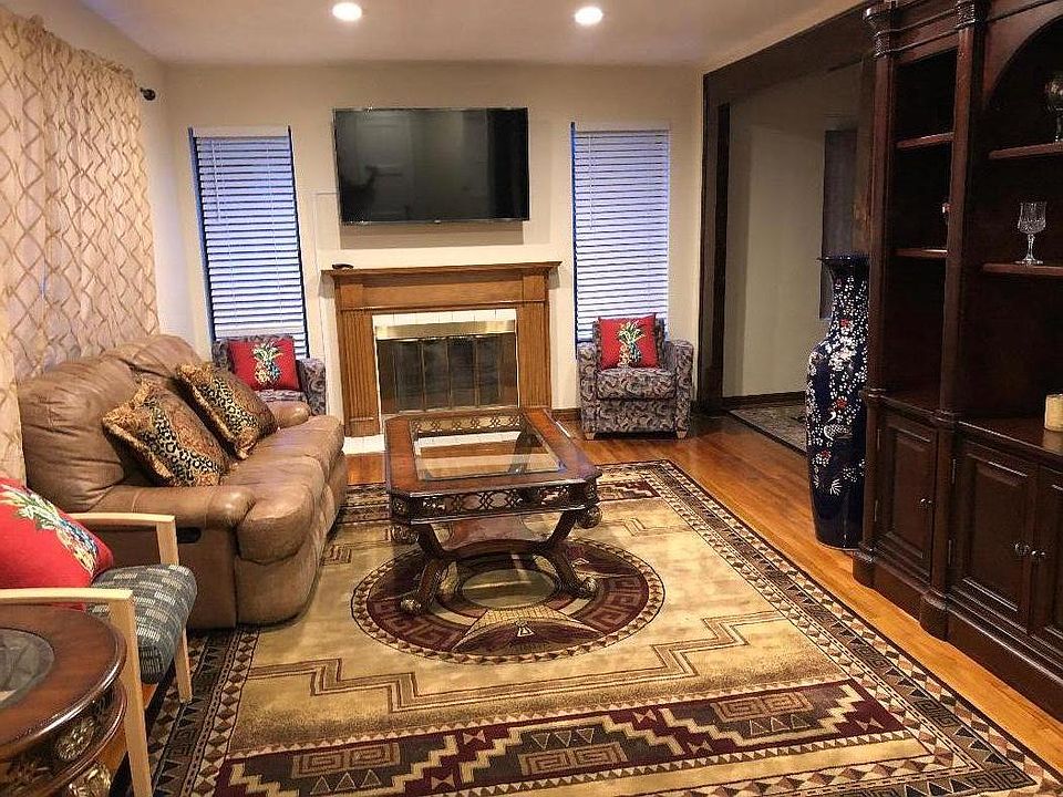 Upstairs Living Room