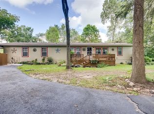 235 County Road 146, Alvin, TX 77511