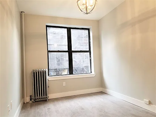 Rented by The Hamilton Group | media 11