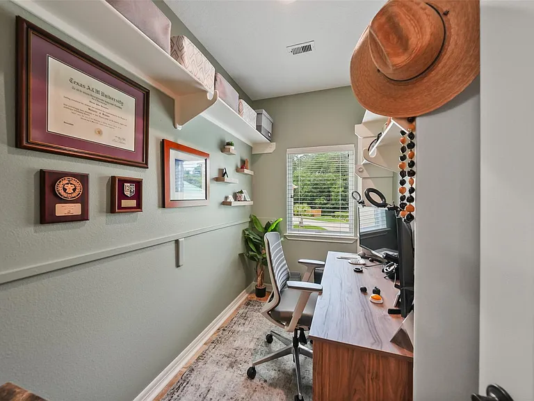 127 W Palm Blvd — Photo 23