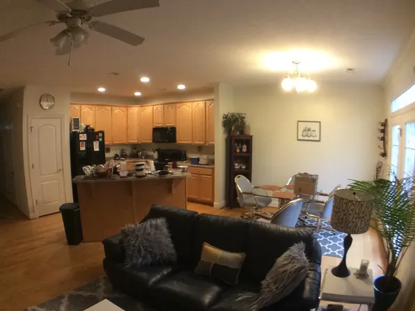 335 Sheliah Ct, Blacksburg, VA 24060