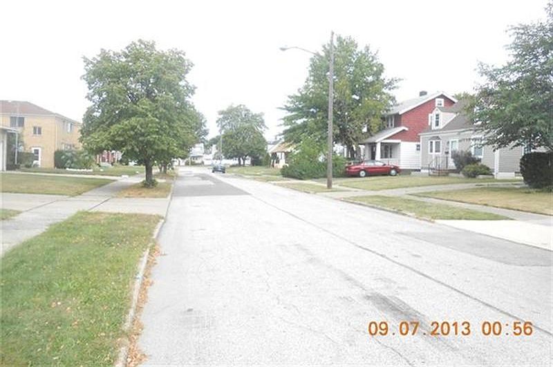 1st image of 22701 Beckford Ave