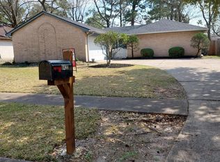 6422 Coachgate Dr, Spring, TX 77373