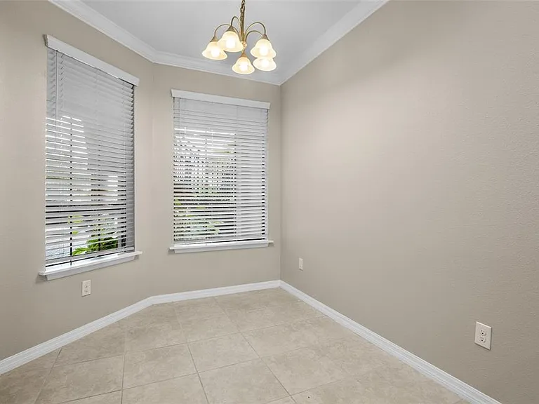 5425 Cicerone St #102 — Photo 7