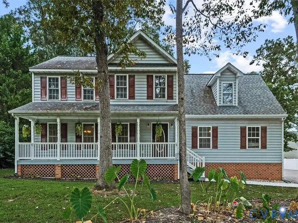 111 Indian Fields Dr, King William, VA 23086