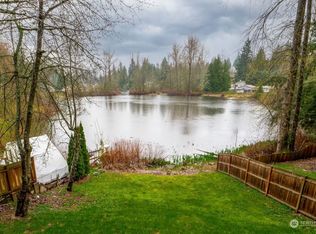 20306 La Paloma Dr E, Bonney Lake, WA