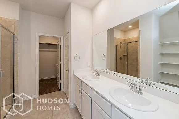 2309 Astapor Dr — Photo 5