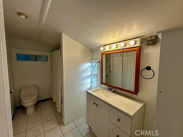 131 N Pacific Coast Hwy — Photo 10
