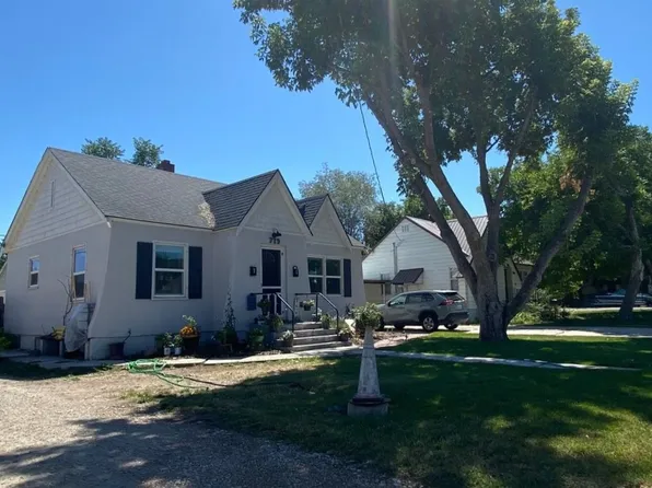 719 S 10th Ave #A, Caldwell, ID 83605