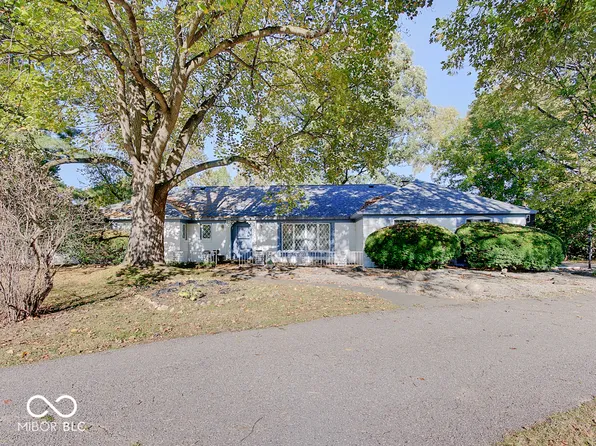 5341 Lancelot Dr, Indianapolis, IN 46228