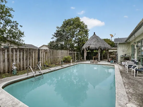 9131 NW 31st Pl, Sunrise, FL 33351