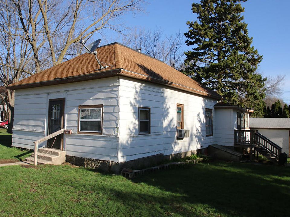 1st image of 602 22nd St