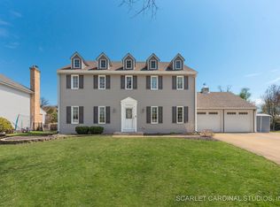 1614 Colfax Ct, Naperville, IL 60563