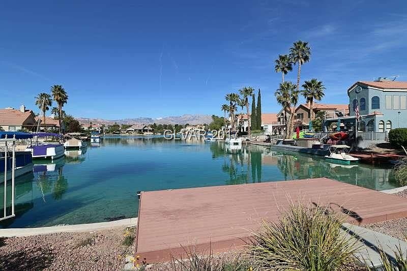 1st image of 3056 Yankee Clipper Dr