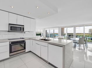 100 Bayview Dr #1120-1119, North Miami Beach, FL 33160