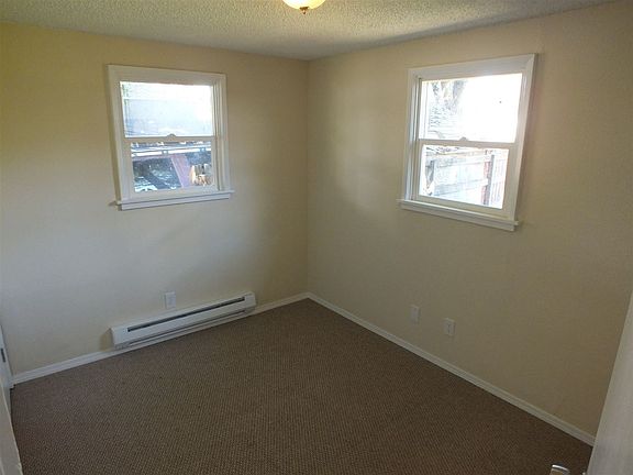 5th image of 1811 E North Foothills Dr
